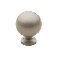 Tirador de Gaveta o Puerta de Bronce Solido de 1,25" Modelo Round Baldwin Color 150 Baldwin Hardware Corp.