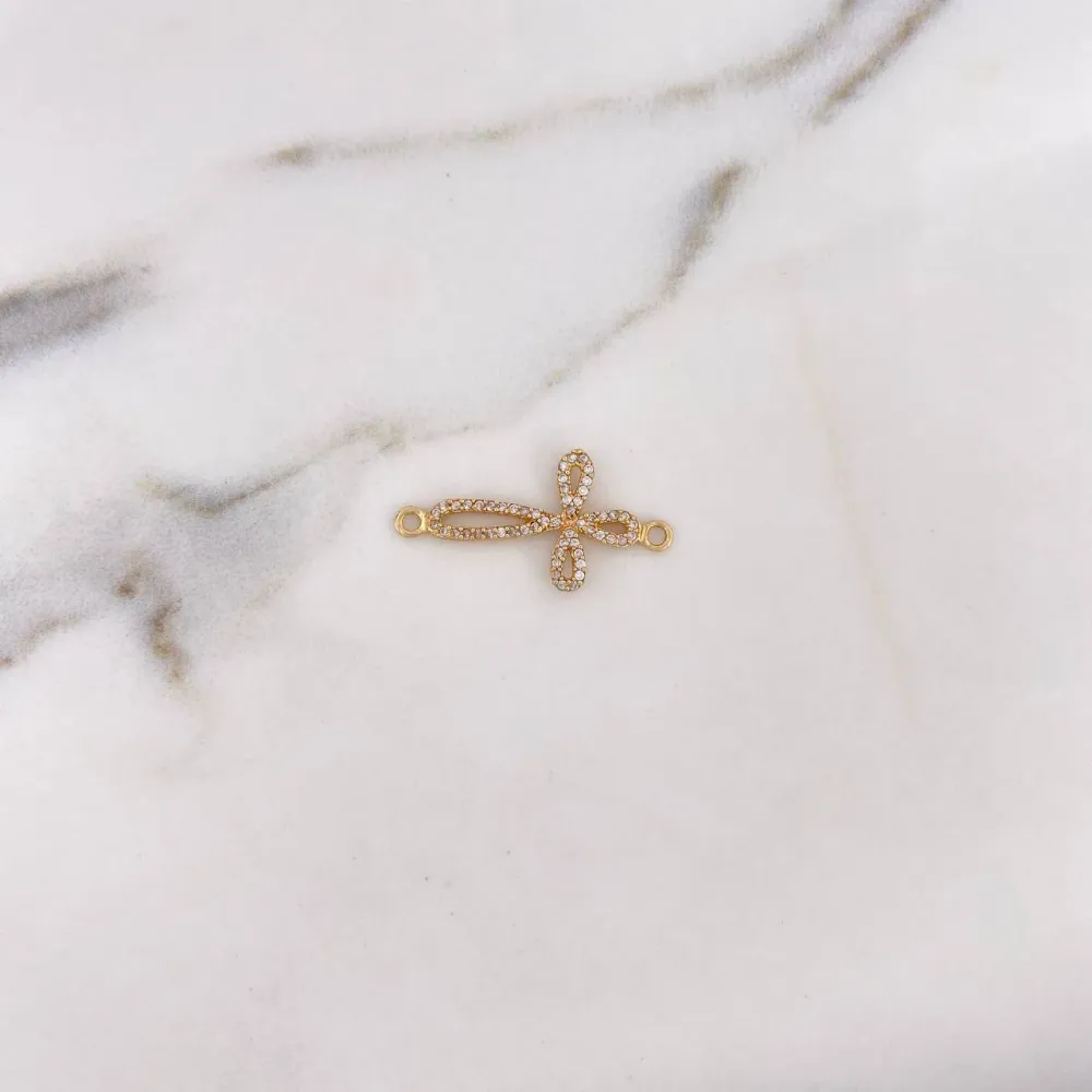 Herraje Cruz 1.25gr / 2.8cm / Circones Blancos Oro Amarillo 18K &