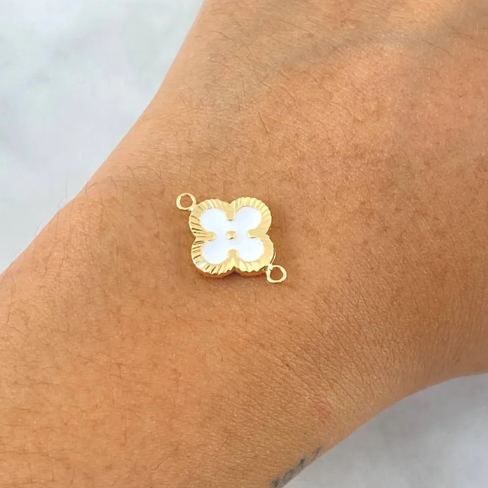 Herraje Trebol VCyA 0.95gr / 2cm / Diamantado Resina Blanca Oro Amarillo Nac.Esp. 18K ©
