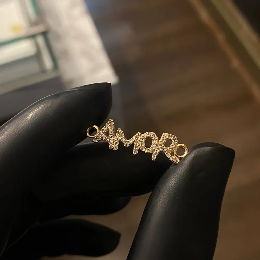 Herraje Amor 1.35gr / 2.7cm Circones Blancos Oro Amarillo* Oro Nacional