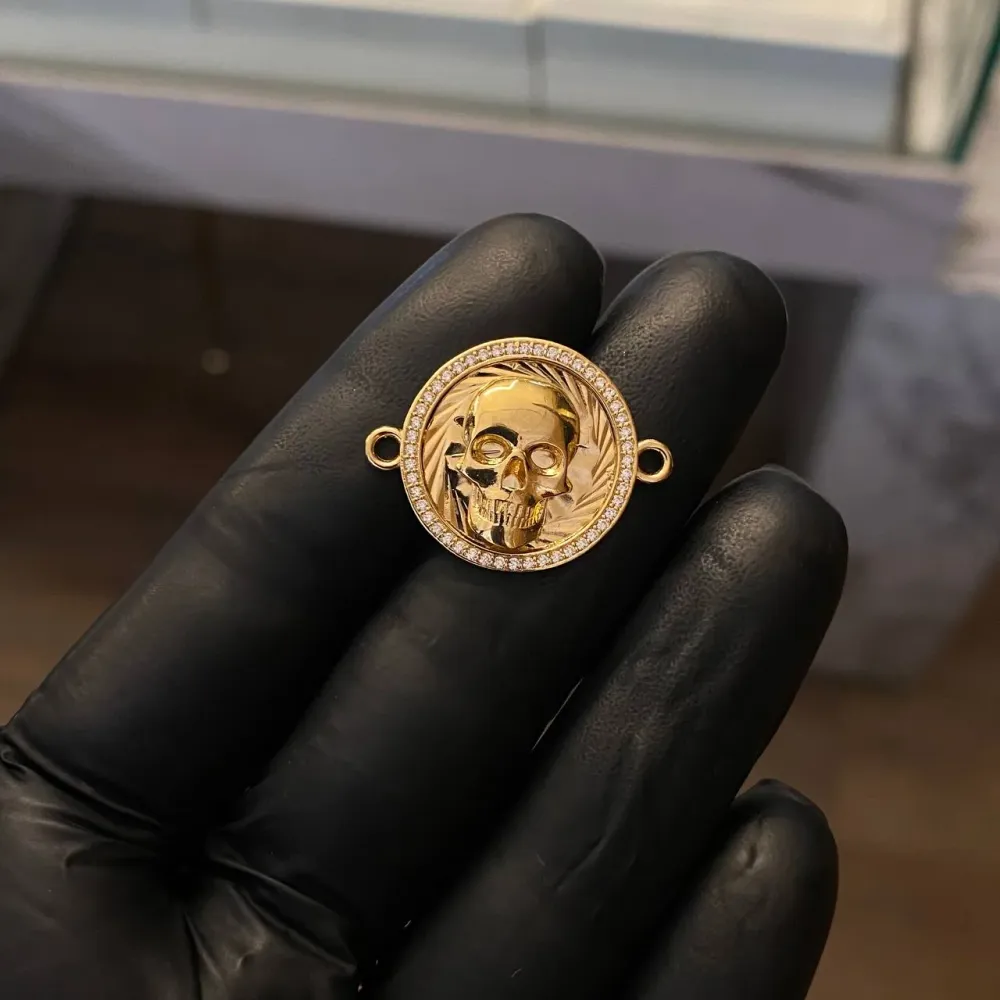 Herraje Clavera 5.35gr/2.5cm Circones Blancos Oro Amarillo Oro Nacional