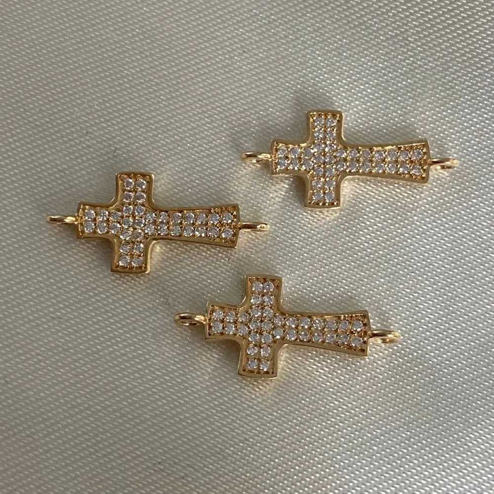 Herraje Cruz 1.0gr/2cm Circones Blancos Oro Amarillo Oro Nacional