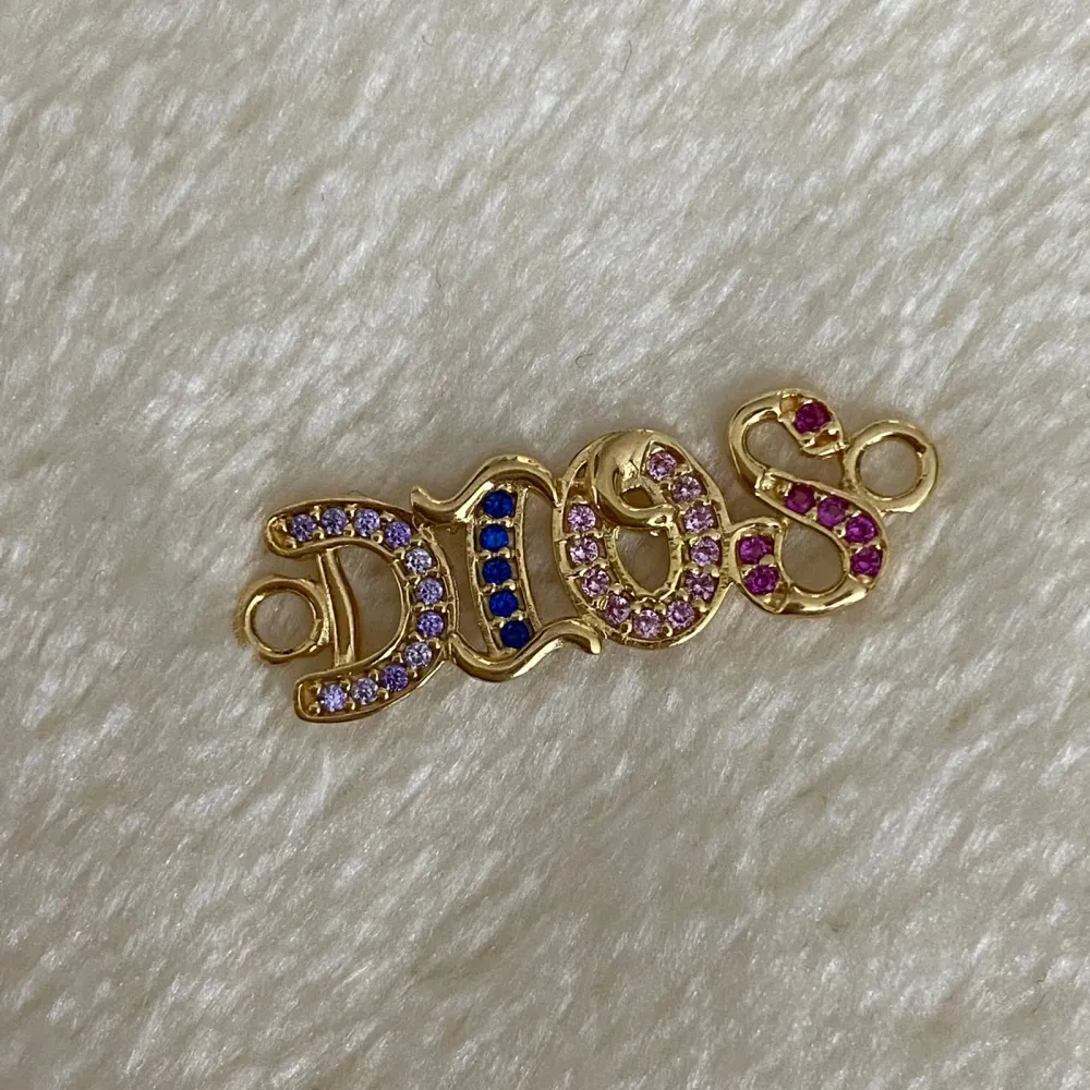 Herraje Dios 1.6 gr Oro Amarillo Circones Colores Oro Nacional