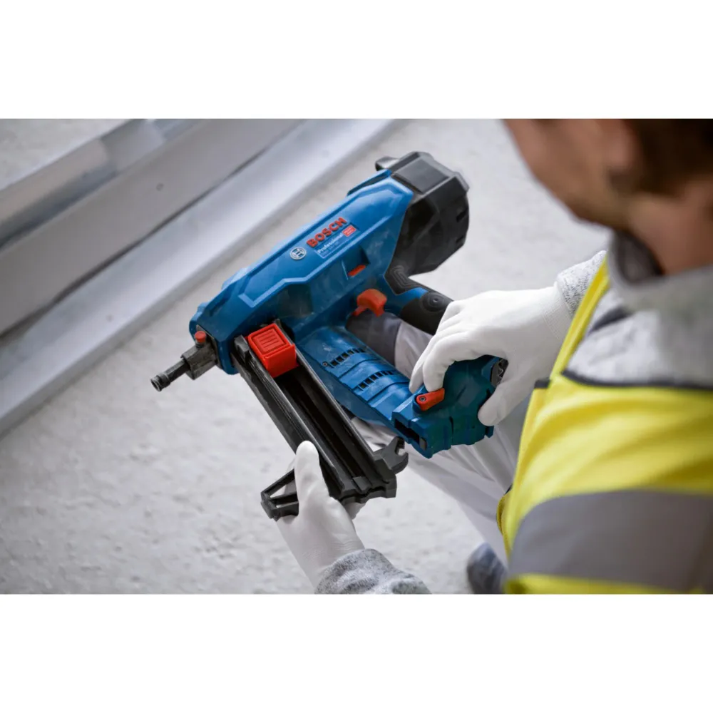 Bosch GNB 18V-38 Clavadora de hormigón baterí profesional 18 V 13 - 38 mm BITURBO Brushless + 1x baterí ProCORE 4,0 Ah - s...