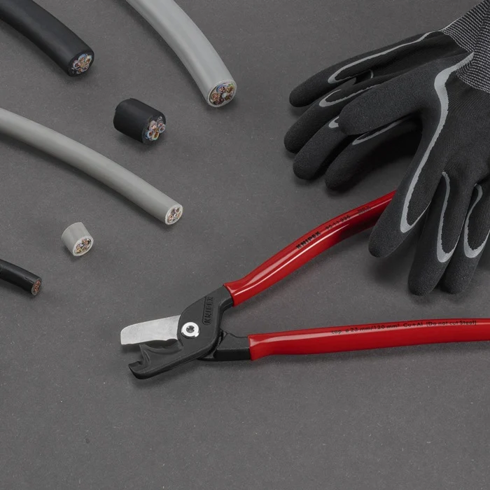 Cizalla para cables Knipex StepCut XL ( 8004039101 ) longitud 225 mm revestimiento plástico