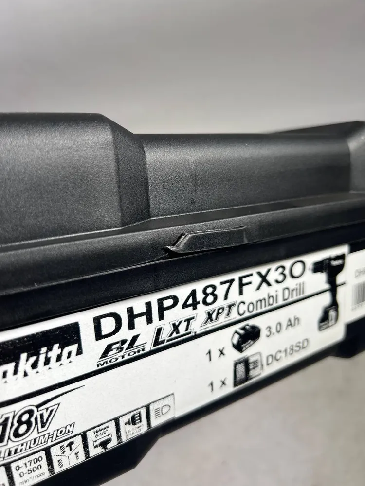 Maletín de herramientas Makita 420 x 310 x 125 mm negro para taladro de percusión DHP487 / atornillador DDF487