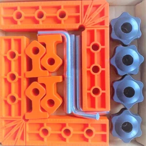 Escuadras de ensamble con grampas Maxtools